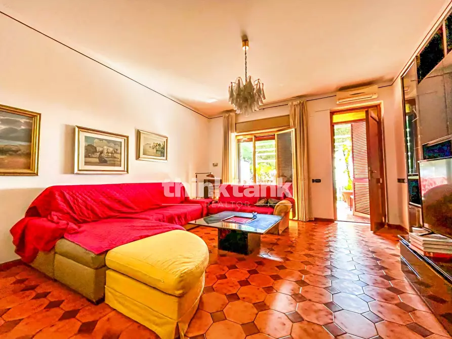 Immagine 7 di Villetta a schiera in vendita  in Via Papa Giovanni XXIII a Trecastagni