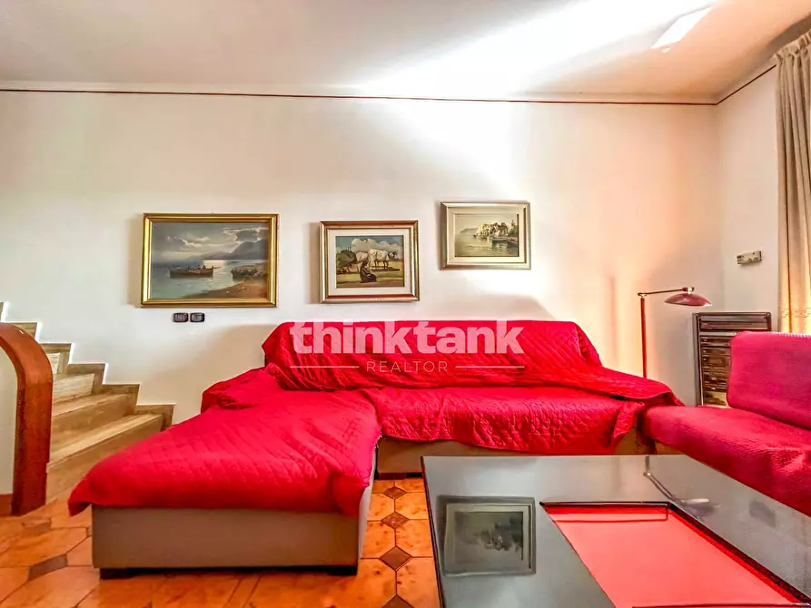 Immagine 6 di Villetta a schiera in vendita  in Via Papa Giovanni XXIII a Trecastagni