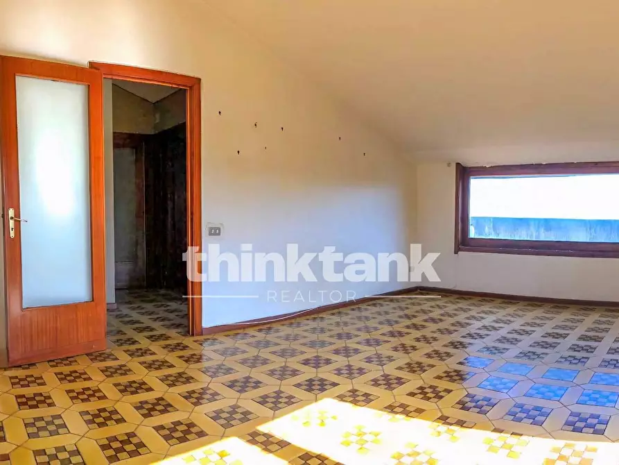 Immagine 4 di Attico in vendita  in Via Consoli a Gravina Di Catania