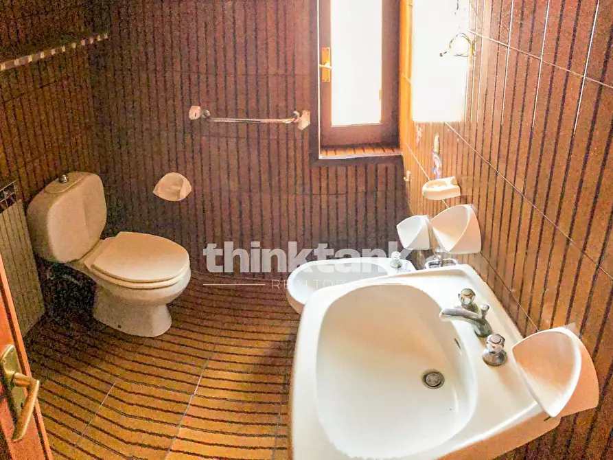 Immagine 12 di Attico in vendita  in Via Consoli a Gravina Di Catania