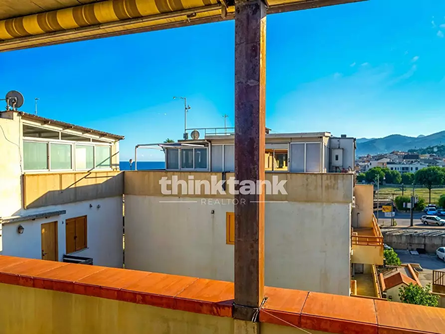 Immagine 17 di Appartamento in vendita  in Via Amerigo Vespucci a Furci Siculo