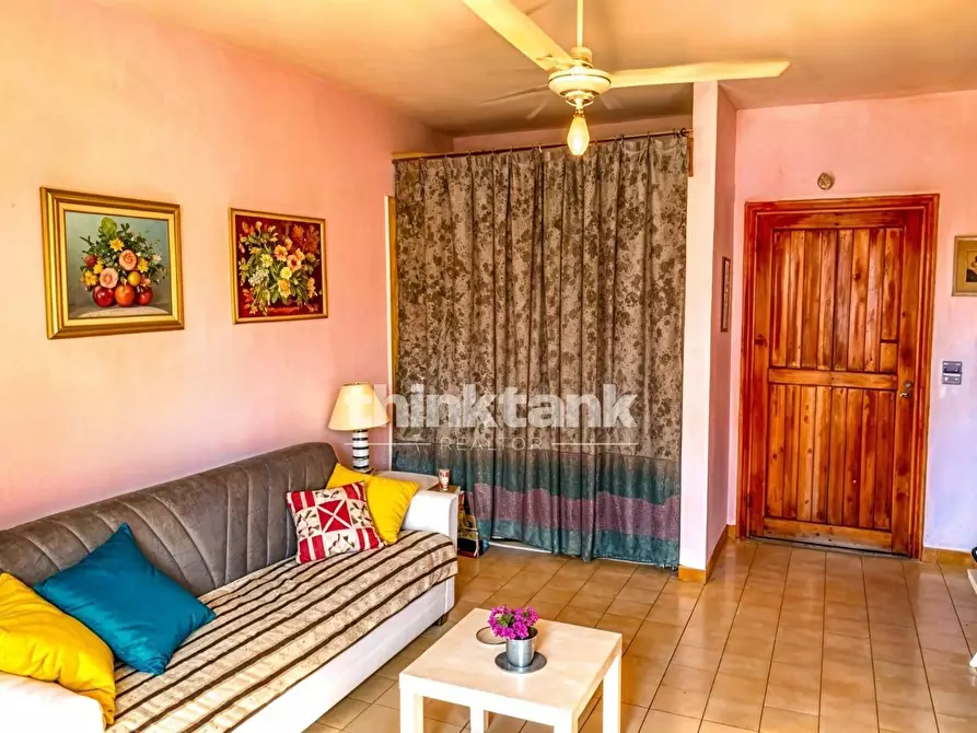 Immagine 5 di Appartamento in vendita  in Via Amerigo Vespucci a Furci Siculo