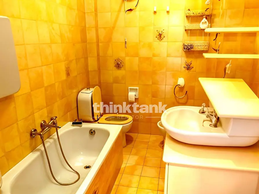 Immagine 16 di Appartamento in vendita  in Via Amerigo Vespucci a Furci Siculo