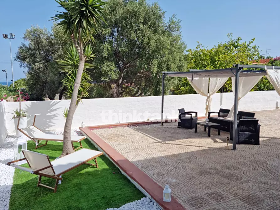 Immagine 17 di Villa in vendita  in Via Lago Ampollino a Siracusa