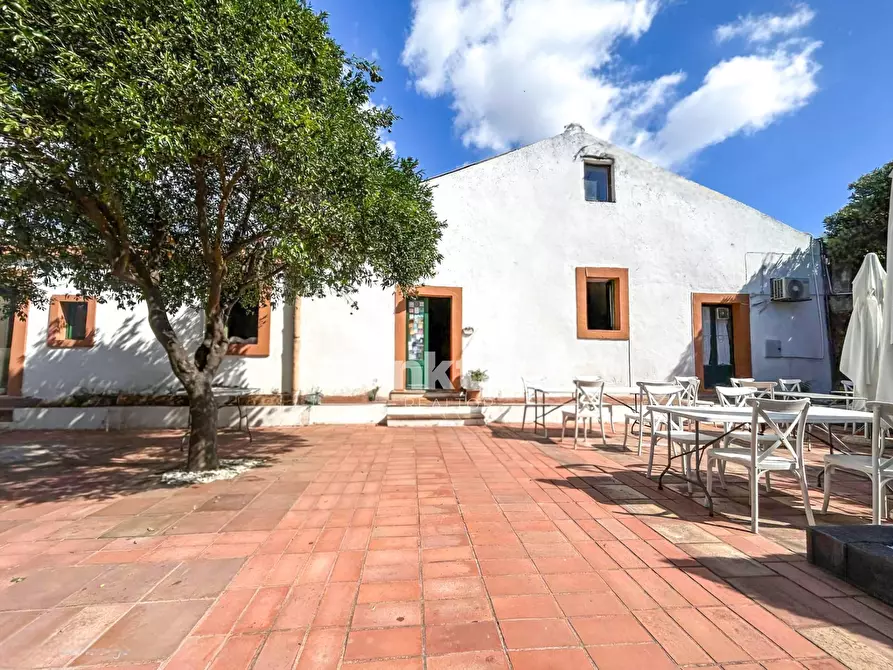 Immagine 2 di Casa indipendente in vendita  in Via Piave 3 a San Giovanni La Punta