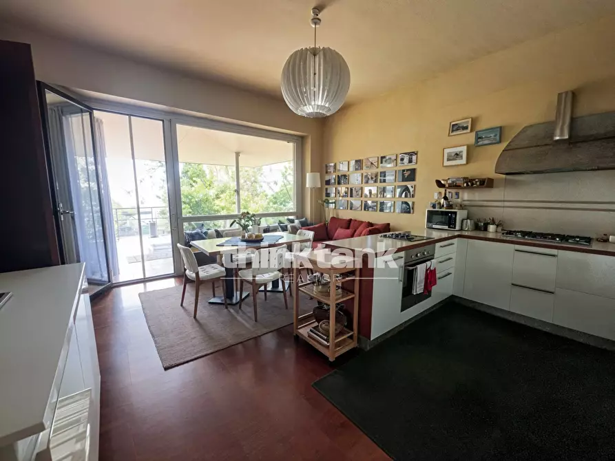 Immagine 10 di Villa in vendita  in Via G. Sanfilippo a Gravina Di Catania