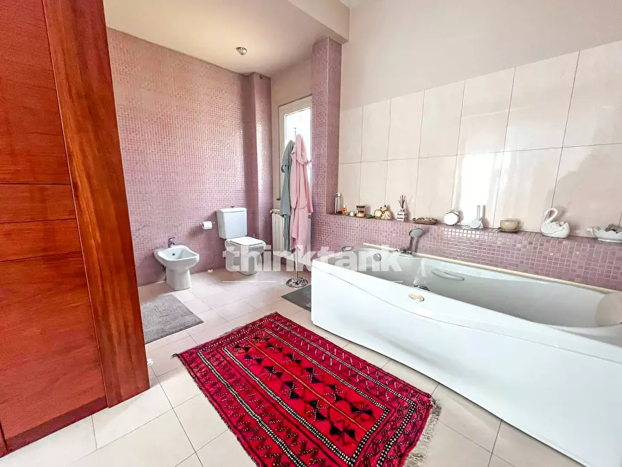 Immagine 27 di Villa in vendita  in Via G. Sanfilippo a Gravina Di Catania