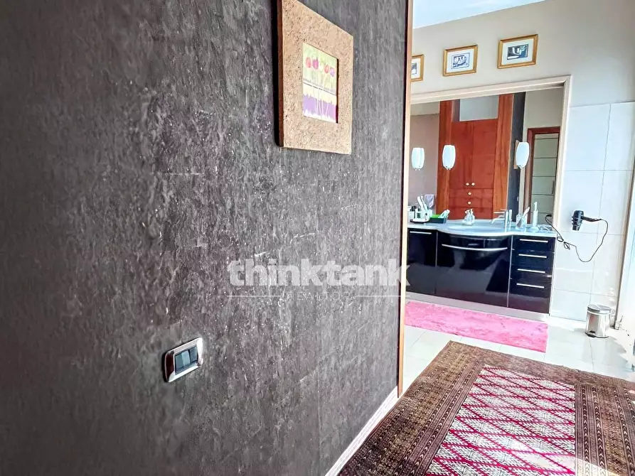 Immagine 15 di Villa in vendita  in Via G. Sanfilippo a Gravina Di Catania