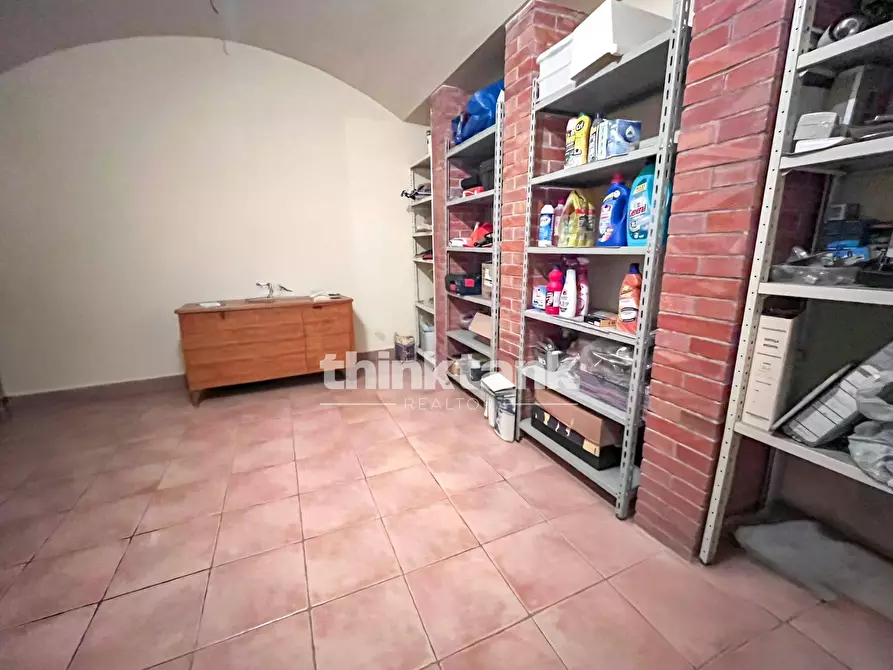 Immagine 42 di Villa in vendita  in Via G. Sanfilippo a Gravina Di Catania