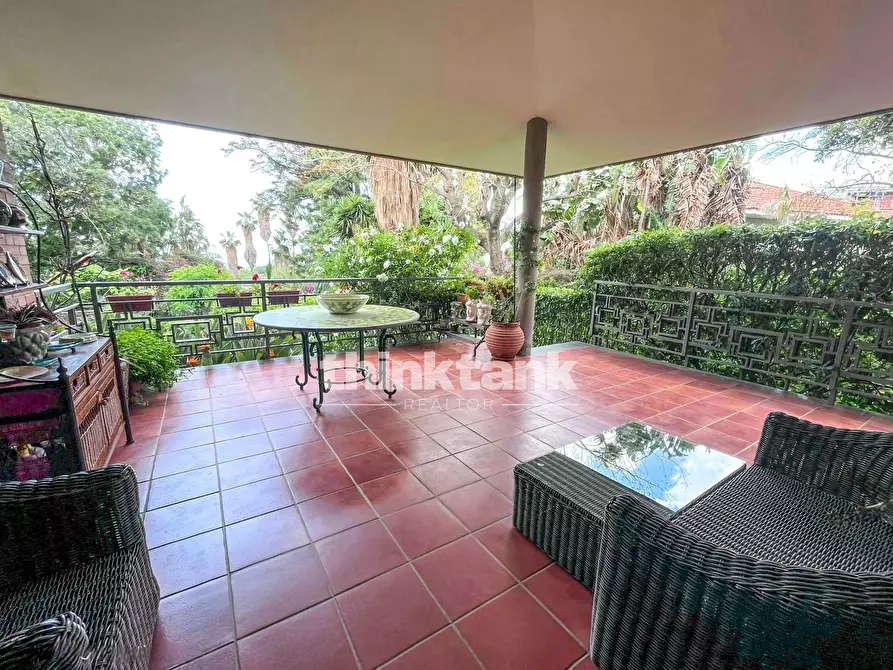 Immagine 45 di Villa in vendita  in Via G. Sanfilippo a Gravina Di Catania