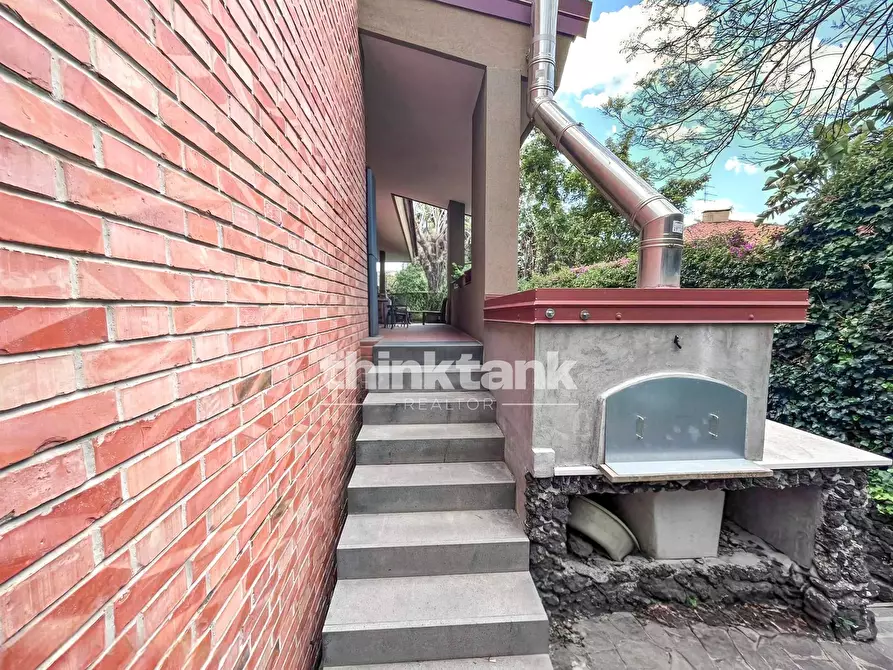 Immagine 49 di Villa in vendita  in Via G. Sanfilippo a Gravina Di Catania