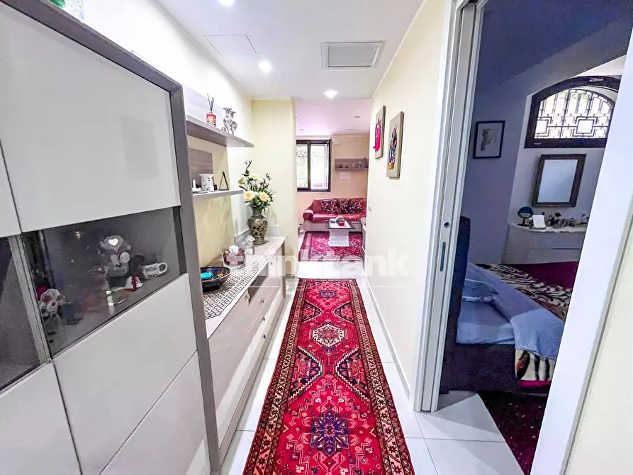 Immagine 22 di Villa in vendita  in Via G. Sanfilippo a Gravina Di Catania