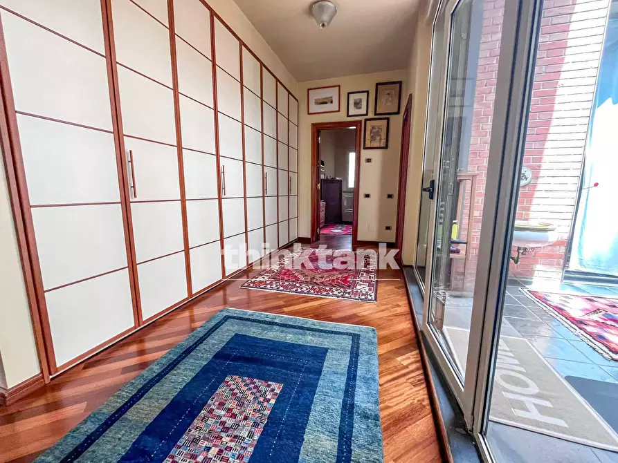 Immagine 17 di Villa in vendita  in Via G. Sanfilippo a Gravina Di Catania