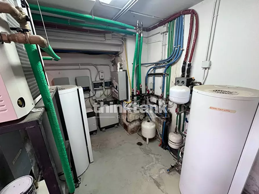 Immagine 44 di Villa in vendita  in Via G. Sanfilippo a Gravina Di Catania