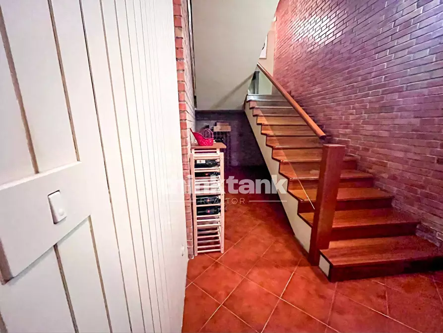 Immagine 40 di Villa in vendita  in Via G. Sanfilippo a Gravina Di Catania