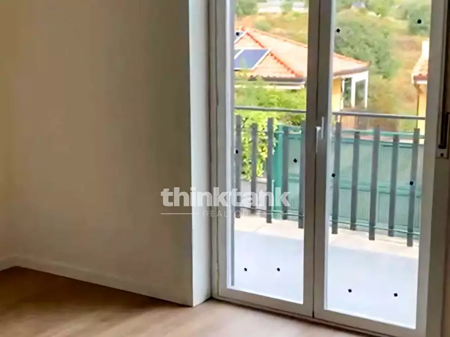 Immagine 8 di Appartamento in vendita  in Via Santa Maria Dei Monti Arsi 45 a Gravina Di Catania