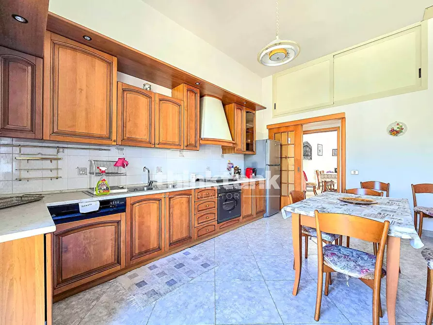 Immagine 5 di Appartamento in vendita  in Corso Garibaldi 16 a Scicli