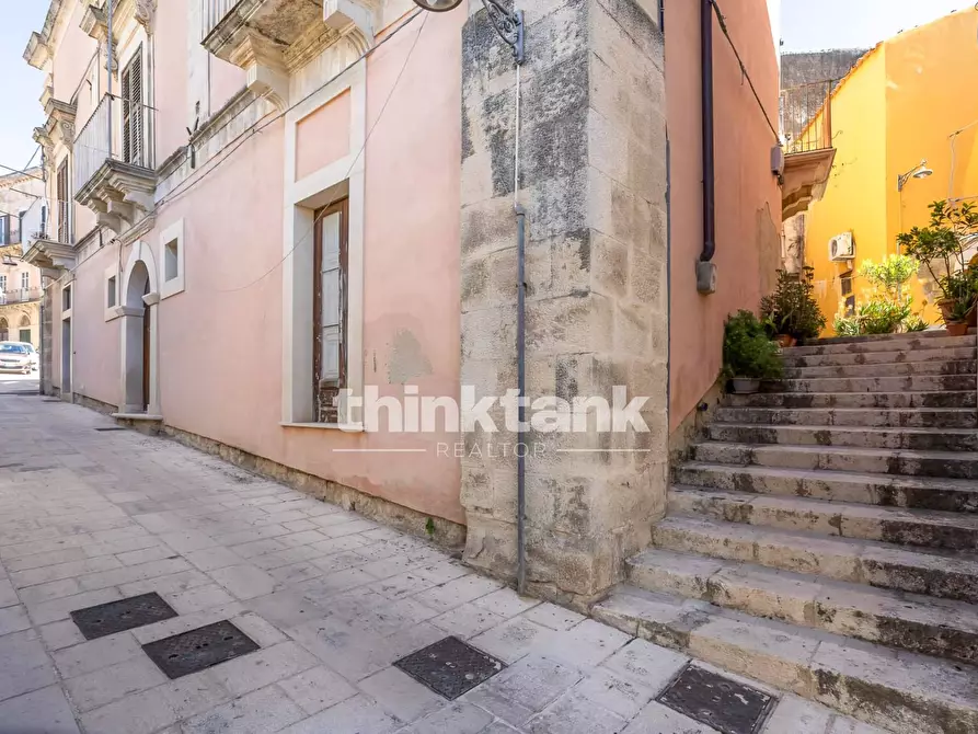 Immagine 6 di Casa indipendente in vendita  in Via Porta Modica a Ragusa