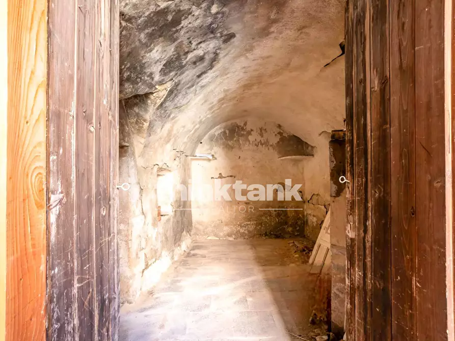 Immagine 17 di Casa indipendente in vendita  in Via Porta Modica a Ragusa