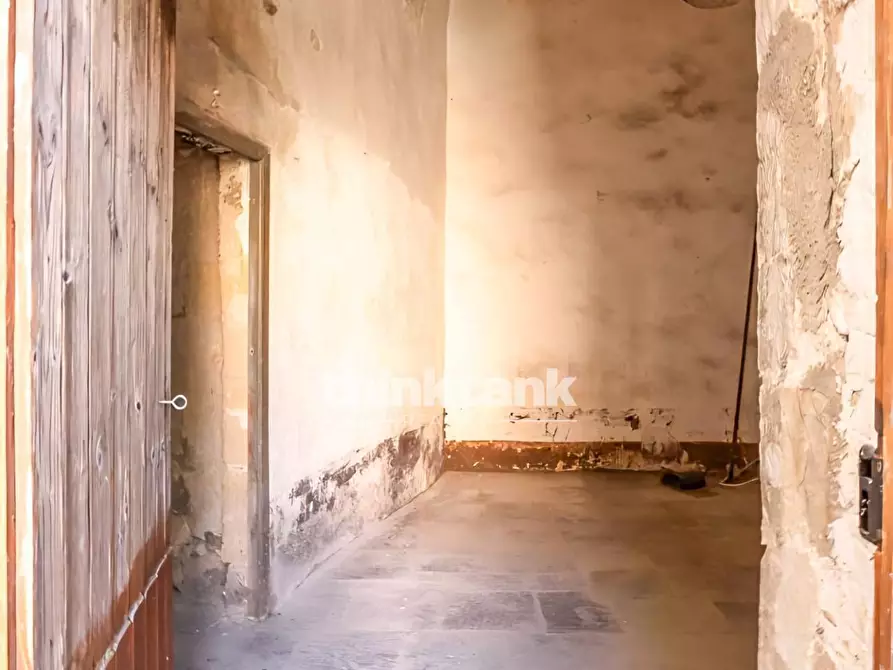 Immagine 36 di Casa indipendente in vendita  in Via Porta Modica a Ragusa