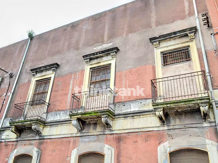 Immagine 14 di Locale commerciale in vendita  in Via dei Mulini al Vento 76 a Catania