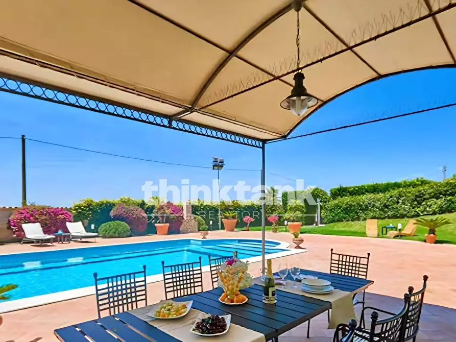 Immagine 3 di Villa in affitto  in Contrada Bonvicino a Lentini