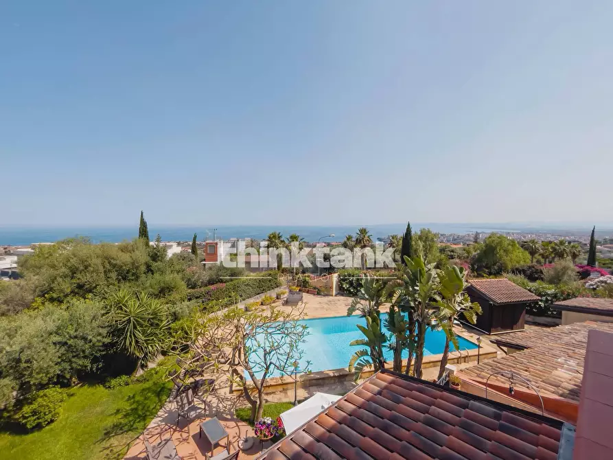 Immagine 10 di Villa in vendita  in Via Piave a San Gregorio Di Catania