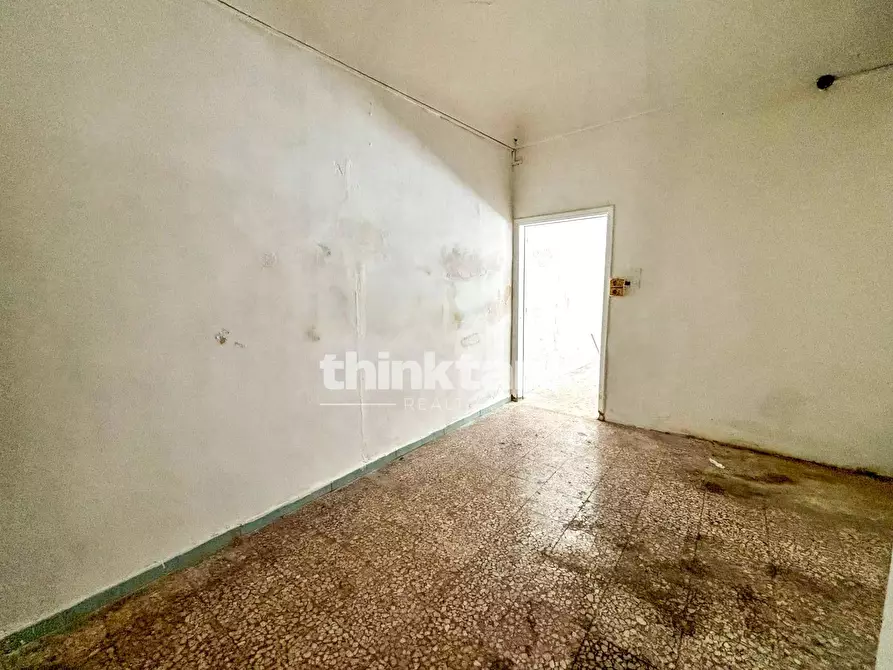 Immagine 10 di Attività commerciale in vendita  in Via Piave a Siracusa