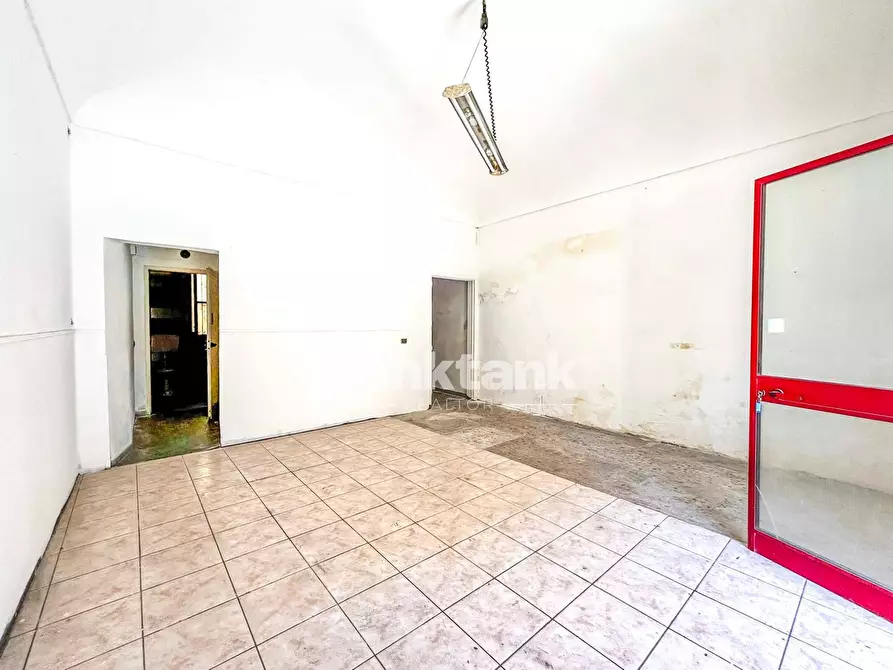 Immagine 3 di Attività commerciale in vendita  in Via Piave a Siracusa