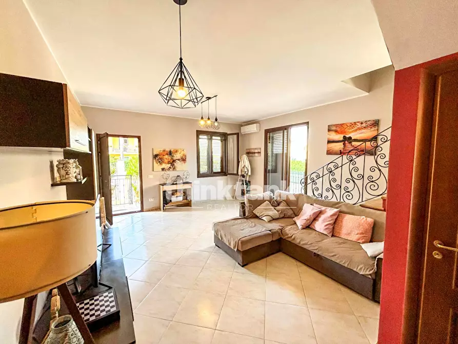 Immagine 5 di Villetta a schiera in vendita  in Via Selinunte a Siracusa