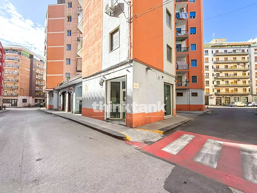 Immagine 4 di Attività commerciale in vendita  in Piazza della Repubblica a Siracusa