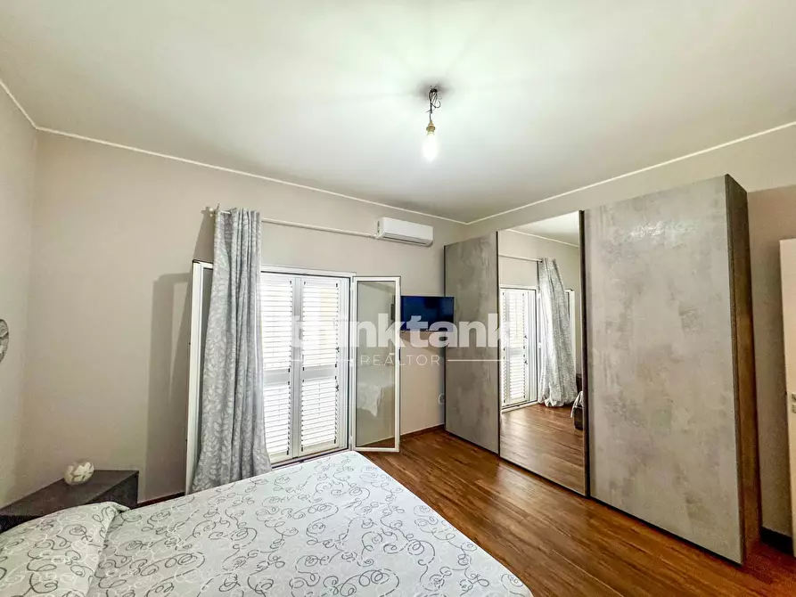 Immagine 14 di Villa in vendita  in Via Turchia a Siracusa