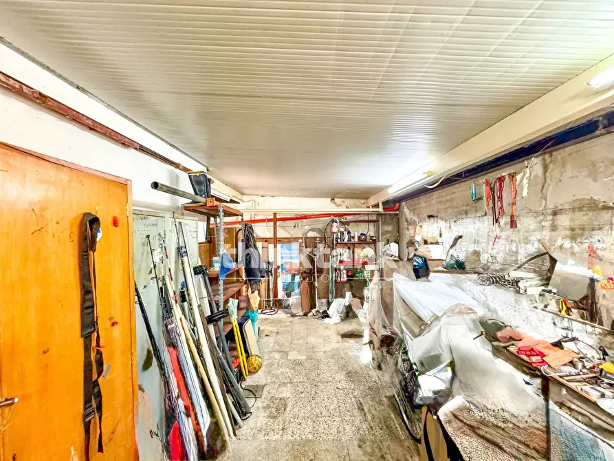 Immagine 35 di Villa in vendita  in Via Turchia a Siracusa