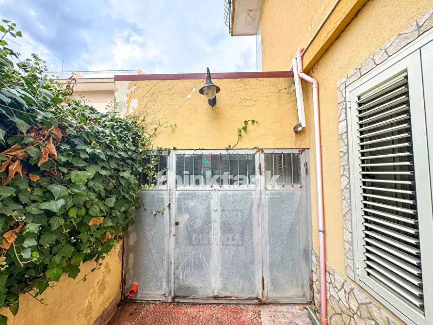 Immagine 32 di Villa in vendita  in Via Turchia a Siracusa