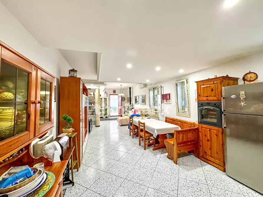 Immagine 24 di Villa in vendita  in Via Turchia a Siracusa