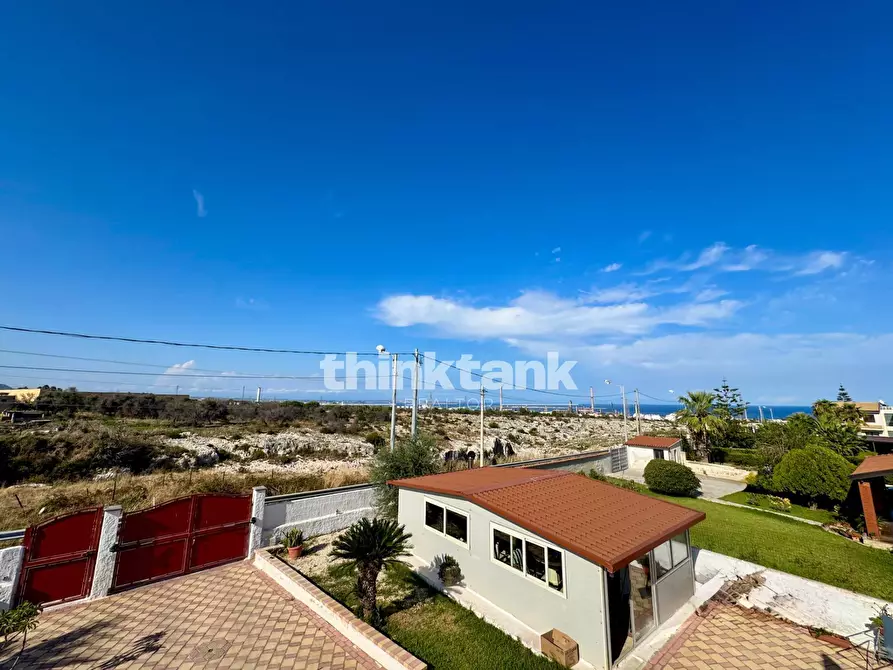 Immagine 2 di Villa in vendita  in Via  Capuana 11 a Buccheri