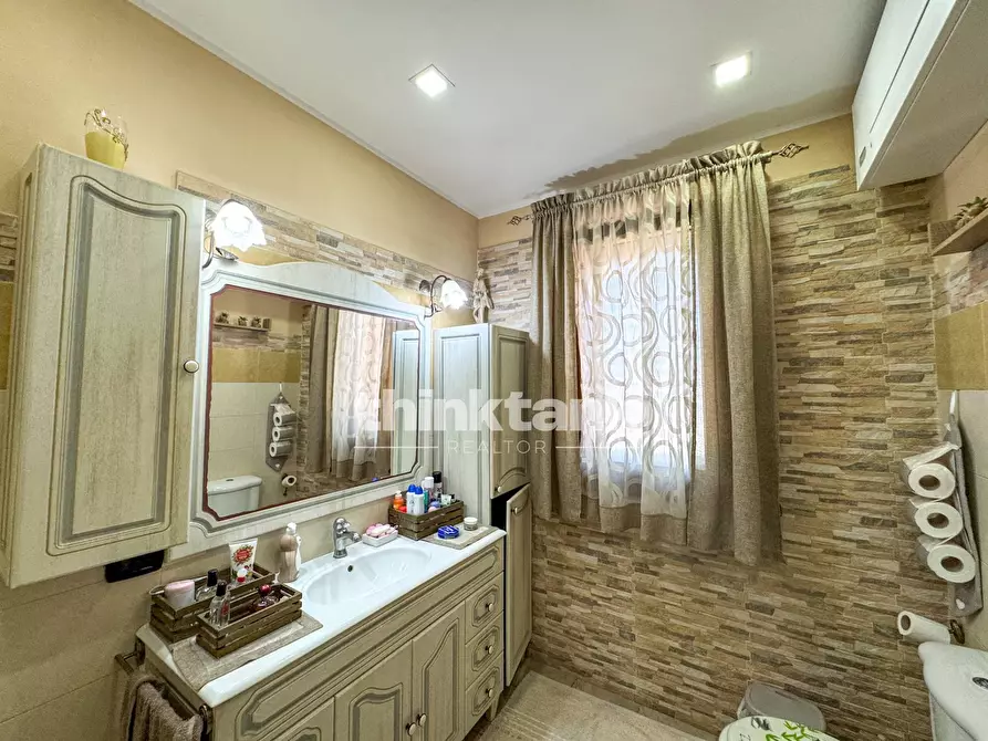 Immagine 17 di Villa in vendita  in Via  Capuana 11 a Buccheri