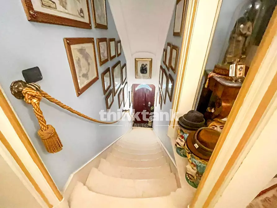 Immagine 23 di Appartamento in vendita  in Piazza umberto I snc a Caltagirone