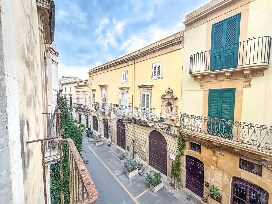 Immagine 11 di Casa semindipendente in vendita  in Via Vittorio Veneto a Siracusa