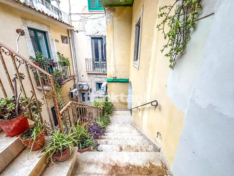 Immagine 15 di Casa semindipendente in vendita  in Via Vittorio Veneto a Siracusa