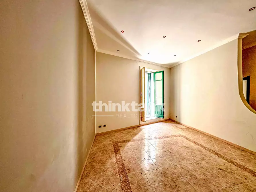 Immagine 13 di Appartamento in vendita  in Via Cavour a Siracusa