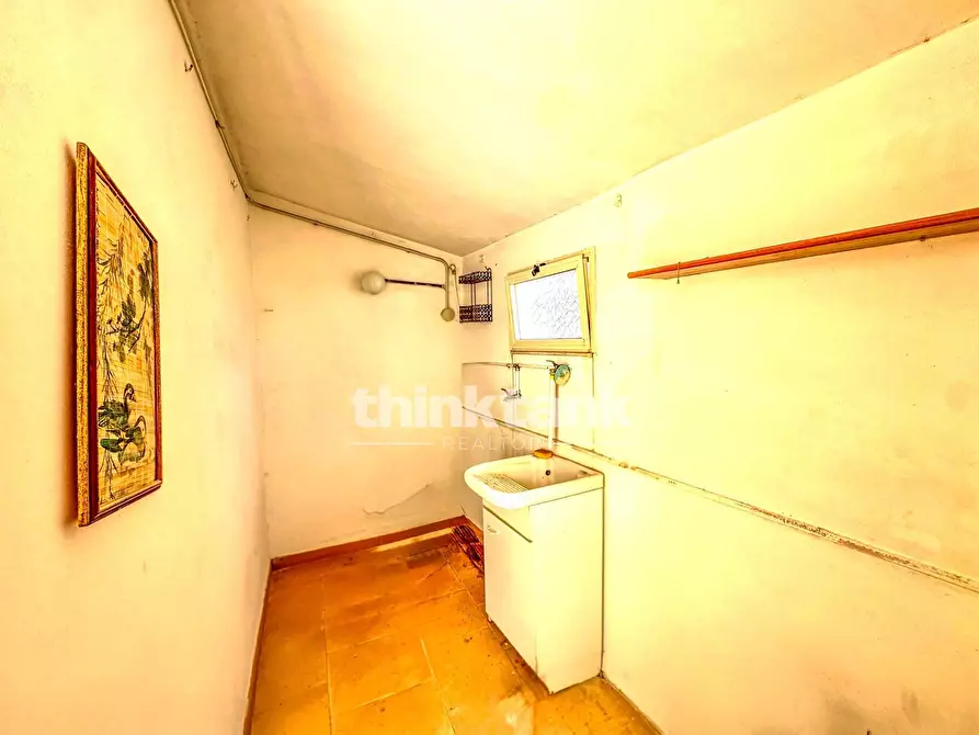 Immagine 29 di Appartamento in vendita  in Via Cavour a Siracusa