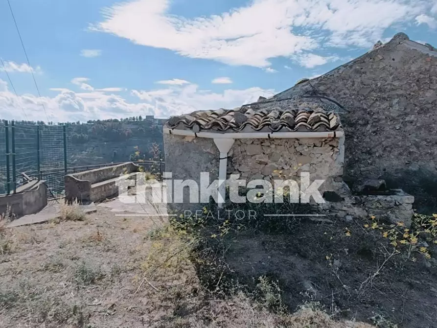 Immagine 7 di Rustico / casale in vendita  in Strada Provinciale 24 a Aidone