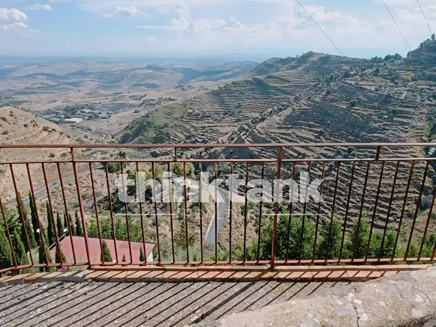 Immagine 9 di Rustico / casale in vendita  in Strada Provinciale 24 a Aidone