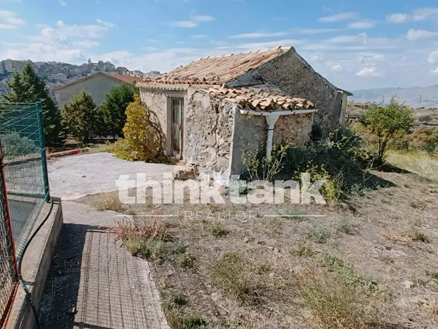 Immagine 11 di Rustico / casale in vendita  in Strada Provinciale 24 a Aidone