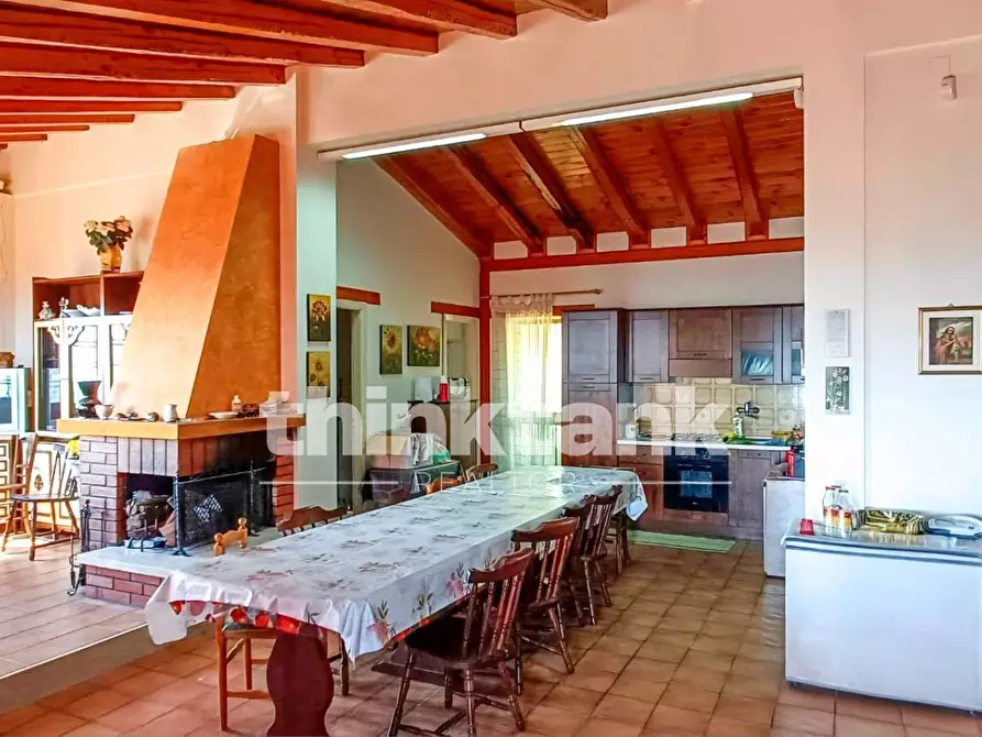 Immagine 7 di Villa in vendita  in Via Genova a Aidone