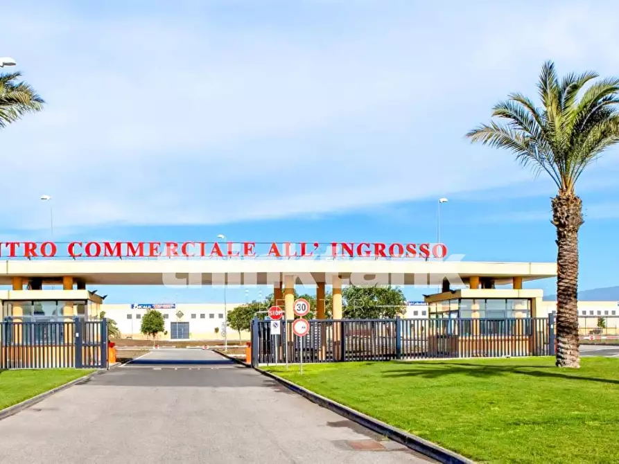 Immagine 2 di Locale commerciale in affitto  in Via Passo del Fico a Catania