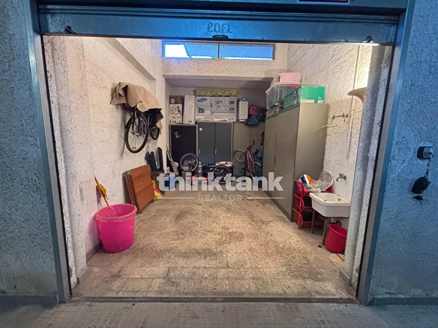 Immagine 2 di Box auto in vendita  in Via Euopa a Siracusa