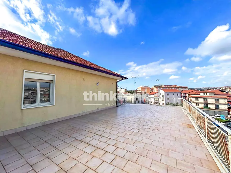 Immagine 4 di Attico in vendita  in Via Vittorio Emanuele a Gravina Di Catania