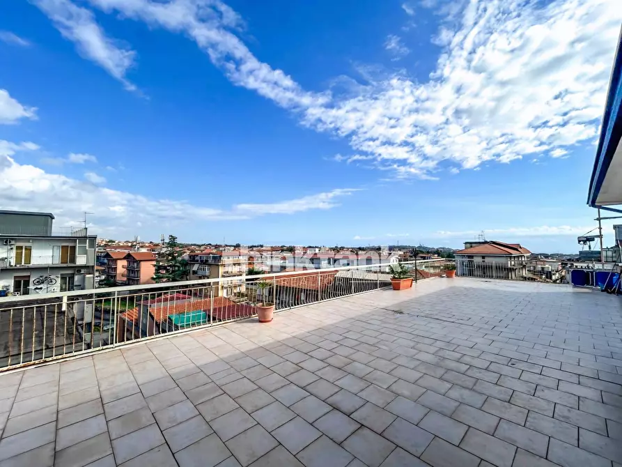 Immagine 5 di Attico in vendita  in Via Vittorio Emanuele a Gravina Di Catania